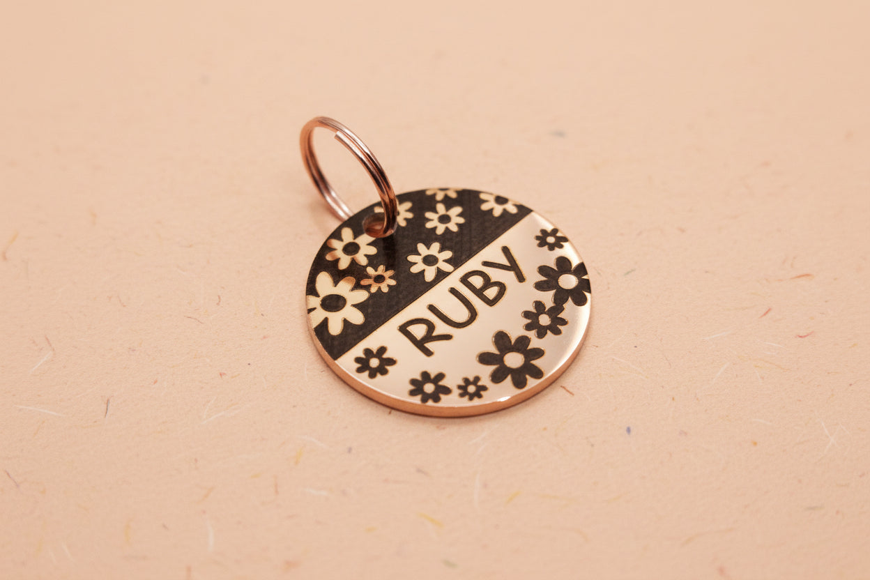 Daisy Pet ID Tag - Dog name tag