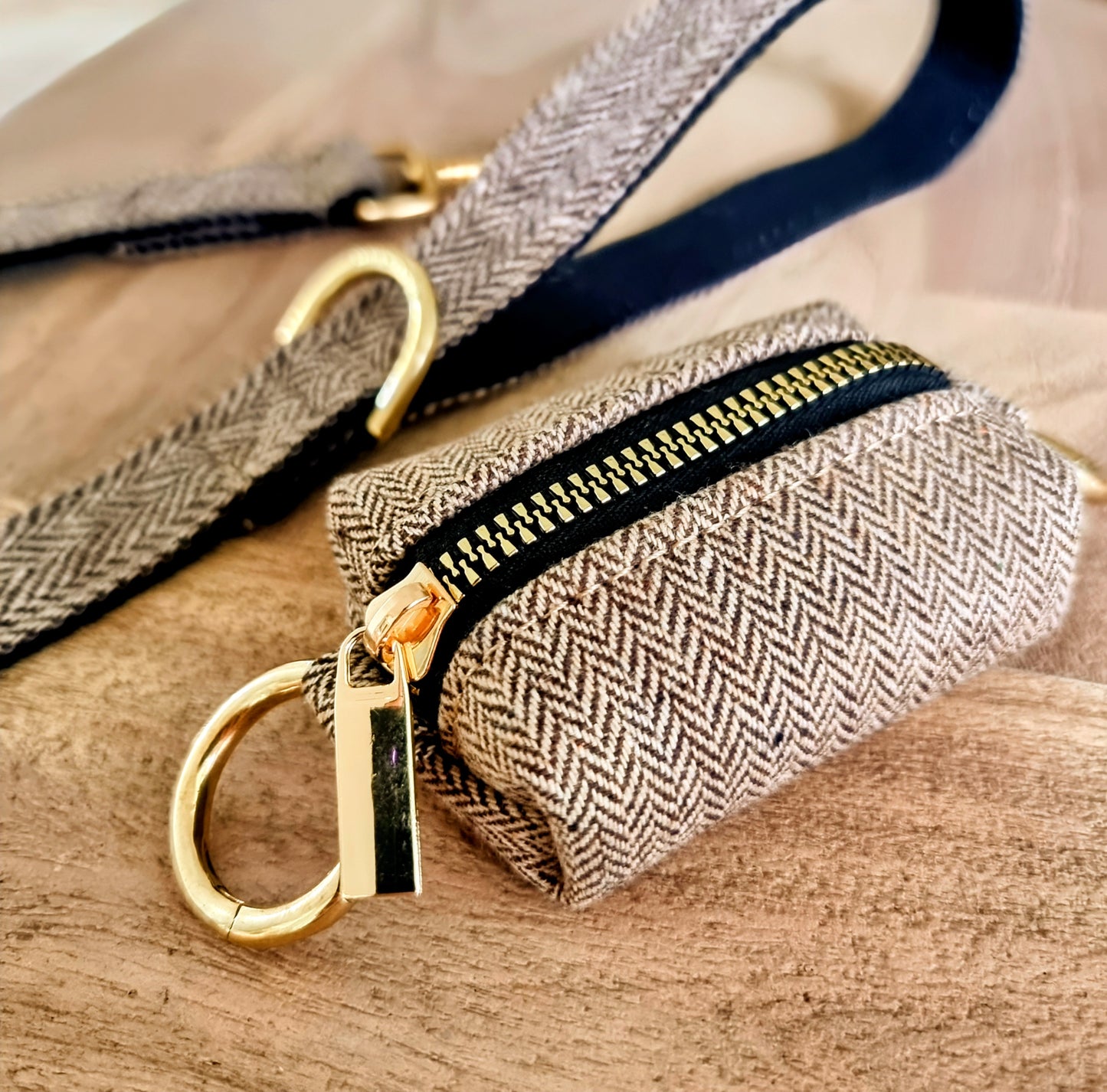 Brown Tweed Martingale collar